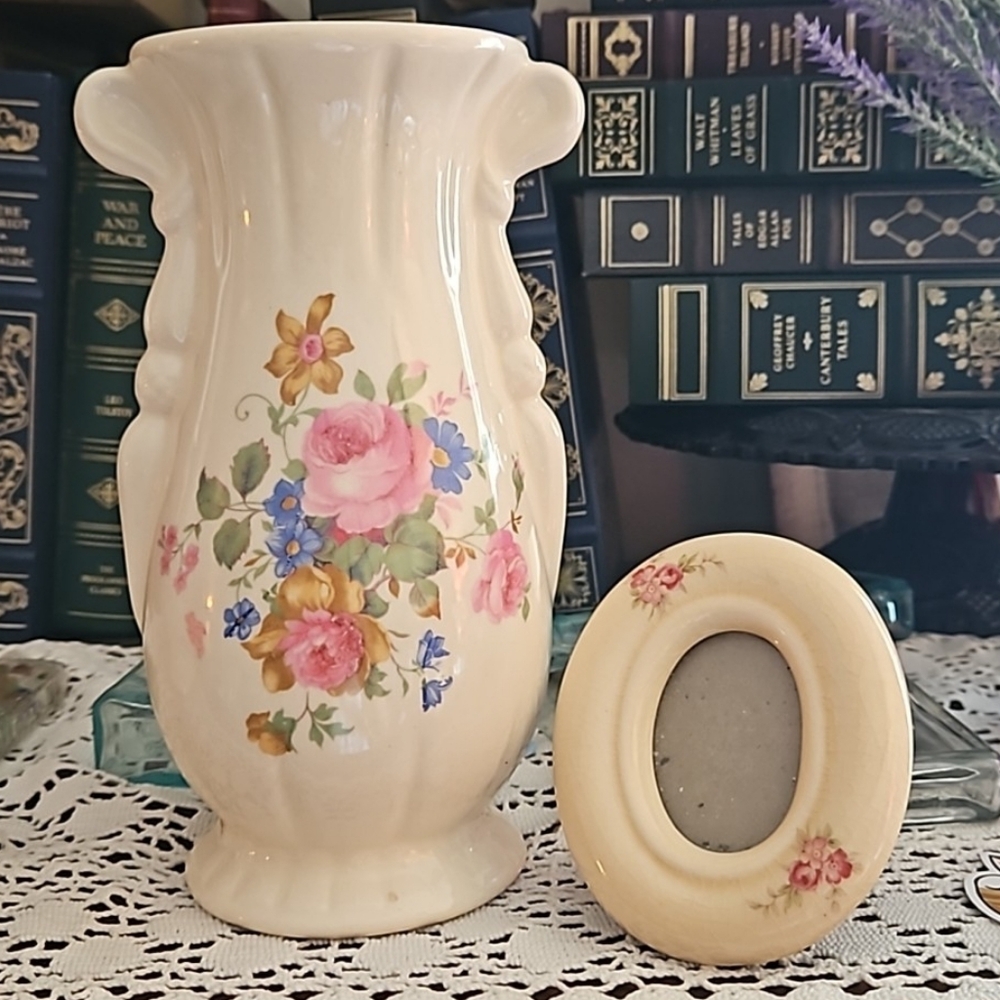 Rose lover lot rose bush grower handled vase & small vtg oval rose frame